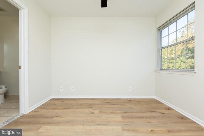 Building Photo - 5804 Inman Park Cir
