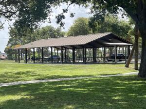 Building Photo - 2020 Lake Osborne Dr