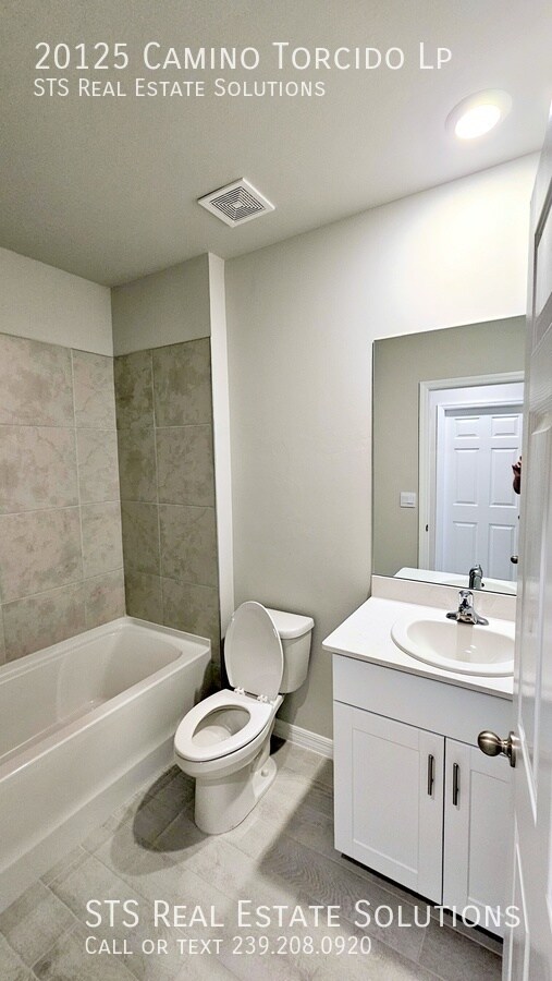 Building Photo - 20125 Camino Torcido Lp