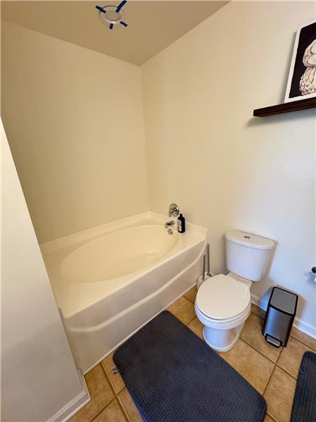 Building Photo - 320 Grasslands Dr