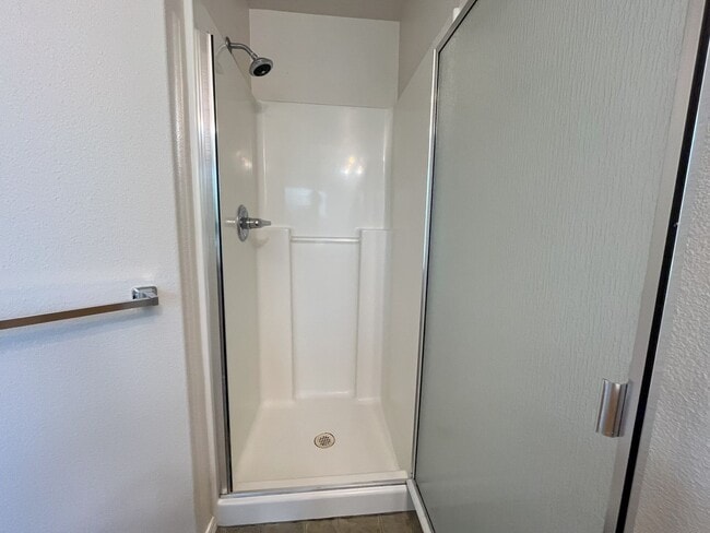 Building Photo - Welcome to this charming 3-bedroom, 3-bathroom home in Forest Grove!