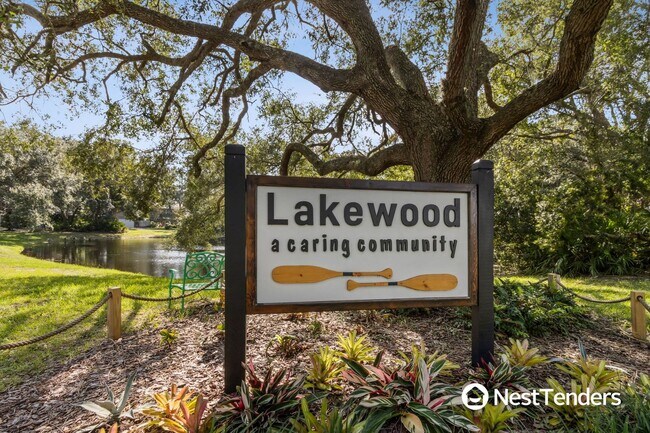 Building Photo - Great Amelia Island Location!