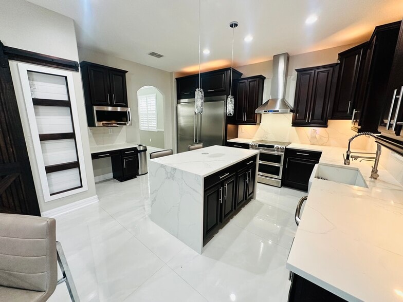 Building Photo - 20513 Carolina Cherry Ct