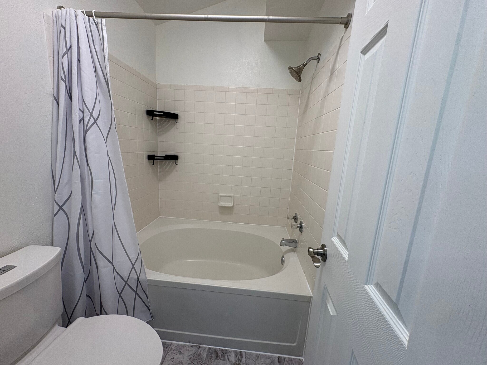 Building Photo - 3920 Anvil Dr