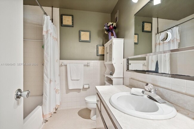 Building Photo - 5300 Washington St