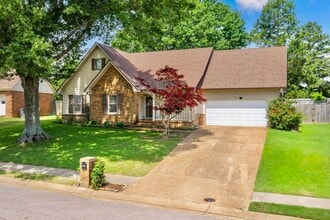Building Photo - 3075 Stonecrest Cir