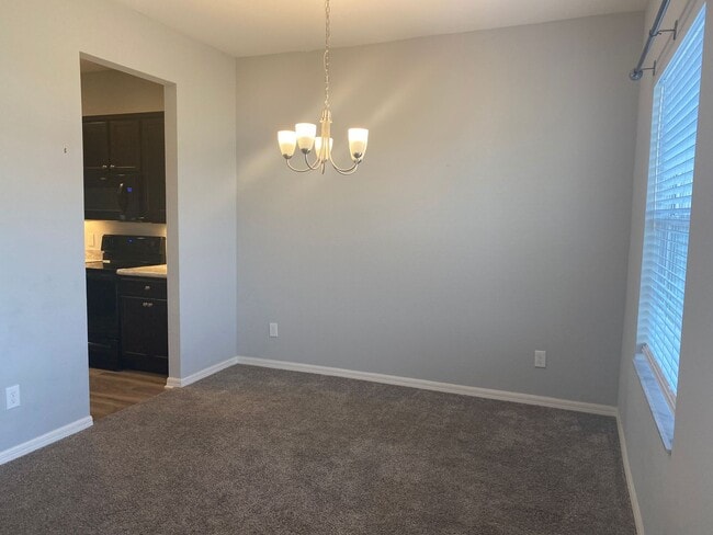 Building Photo - 4 Bedroom 3 Bath Waterfront Home in Gramercy Farms for RENT!