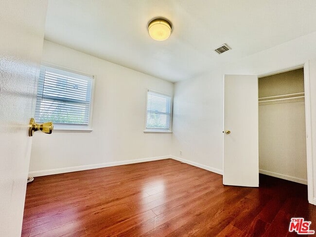 Building Photo - 3711 Selby Ave