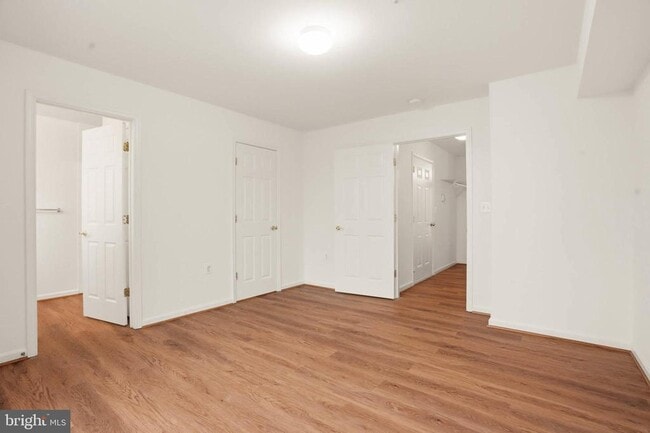 Building Photo - 108 Moore Dr