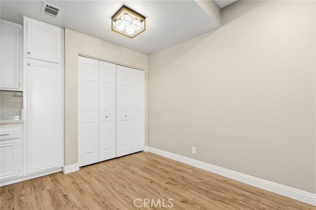 Building Photo - 31 Gaviota