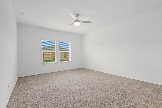 Building Photo - 4968 Pismo Ray Dr