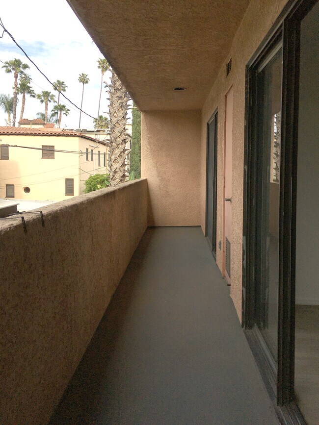 Building Photo - 4627 Finley Ave
