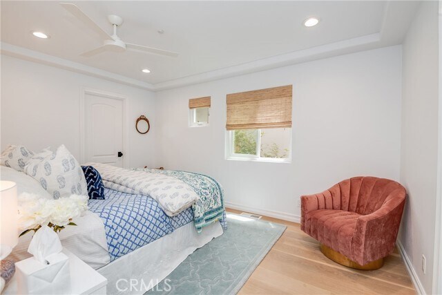 Building Photo - 433 Marine Pl