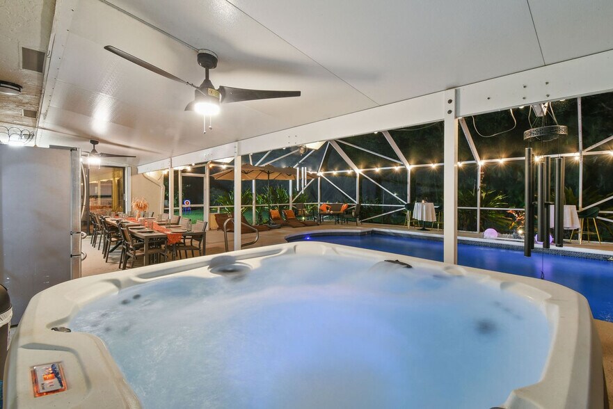 Building Photo - 13014 46th Ct N