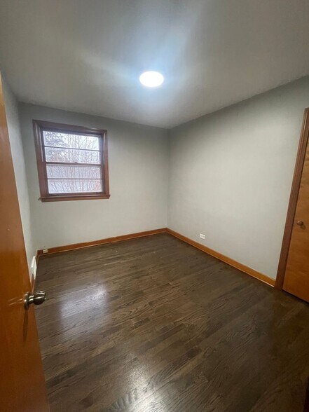 Building Photo - 5610 Bohlander Ave