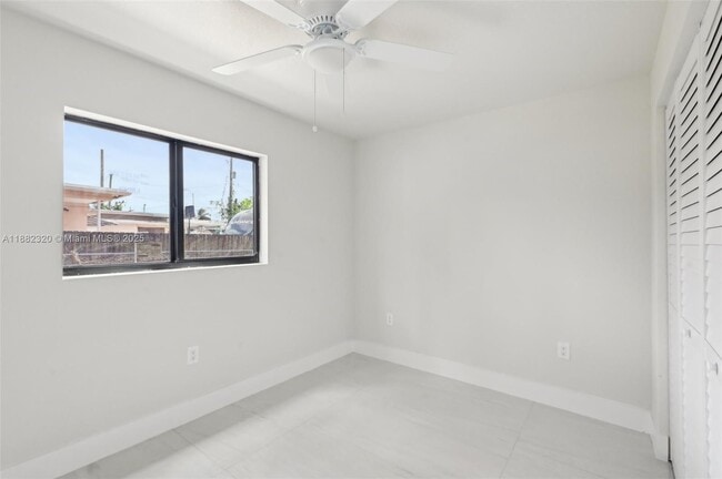 Building Photo - 10340 NW 29th Ave
