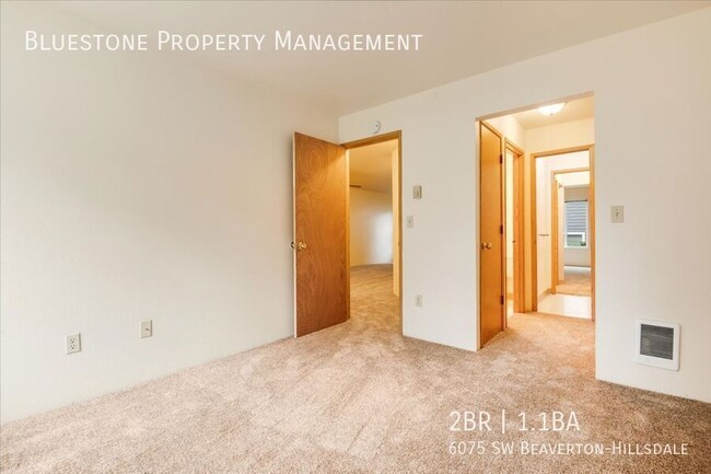 Building Photo - Two Bedroom w/ Washer & Dryer in unit