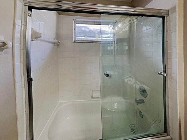 Building Photo - 346 Morning Creek Cir