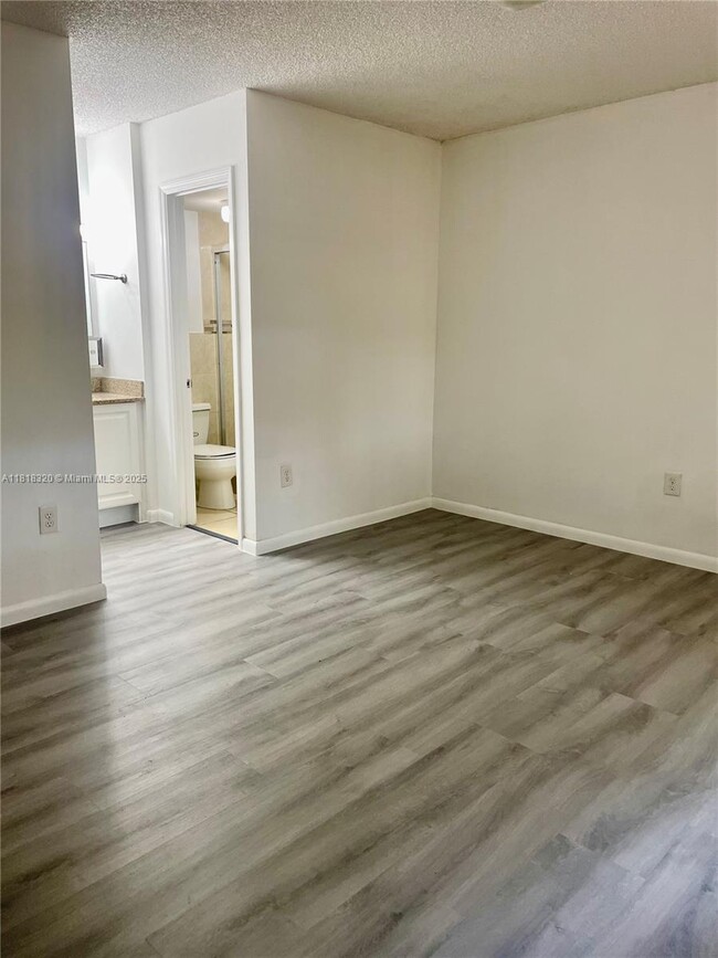 Building Photo - 15675 SW 74th Cir Dr