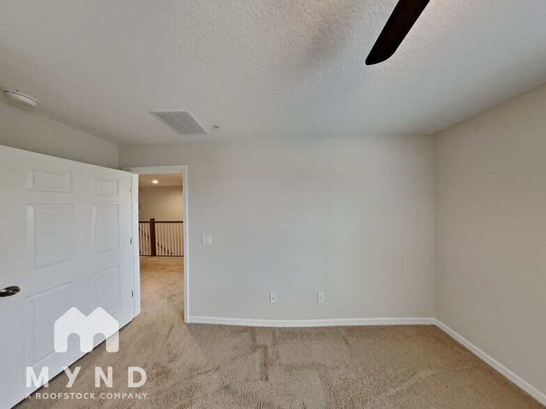 Building Photo - 10051 Randal Walk St