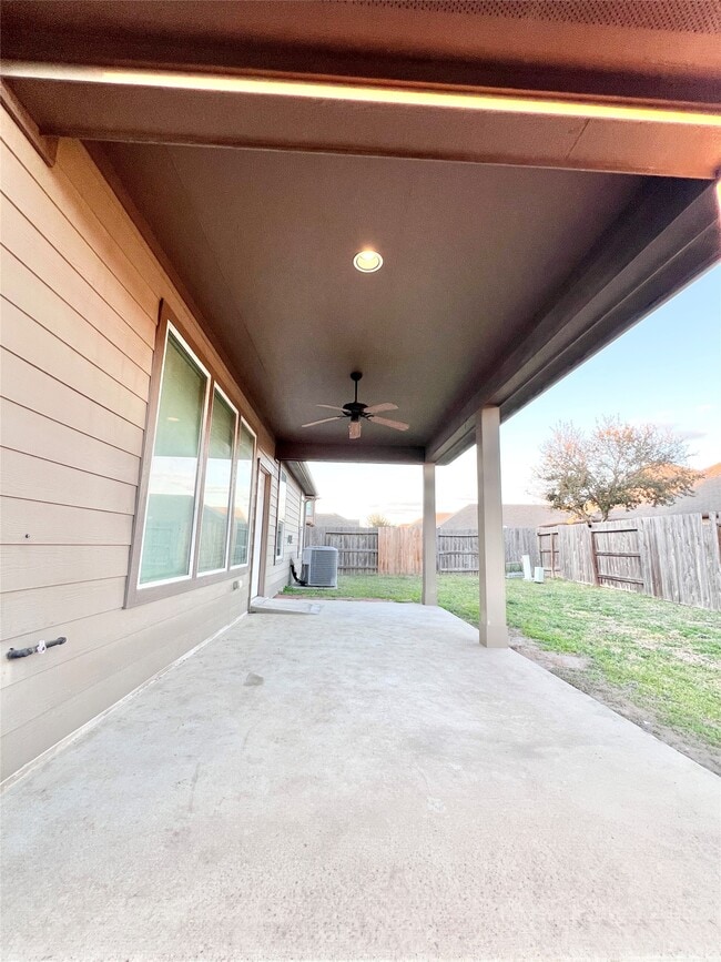 Building Photo - 2906 Coastal Prairie Ln