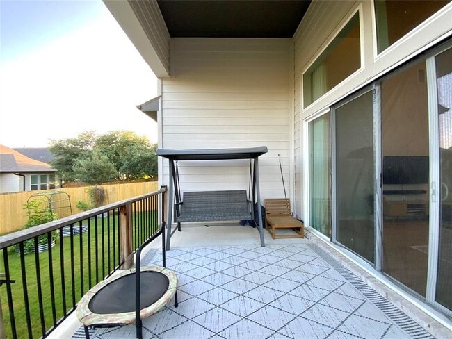 Building Photo - 243 Kings Pne Dr