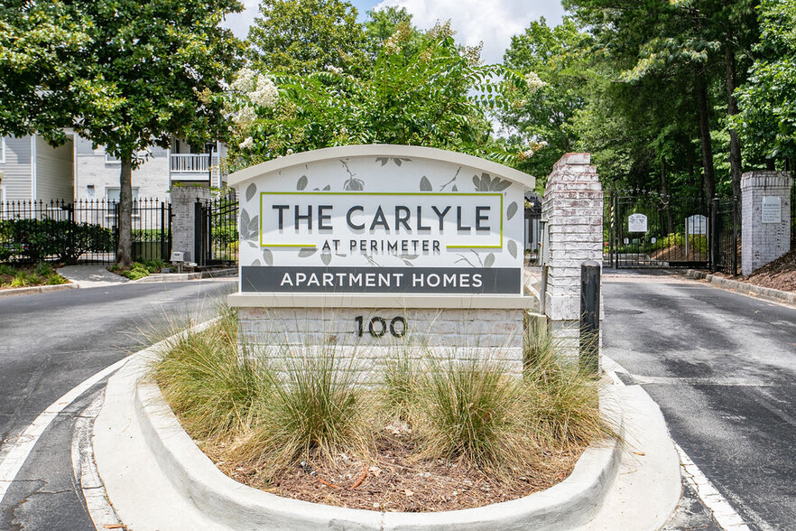 Building Photo - The Carlyle at Perimeter