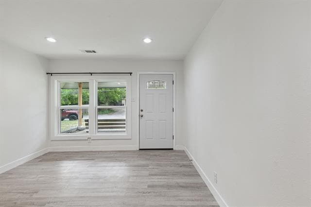 Building Photo - 2203 Glenwood Ln