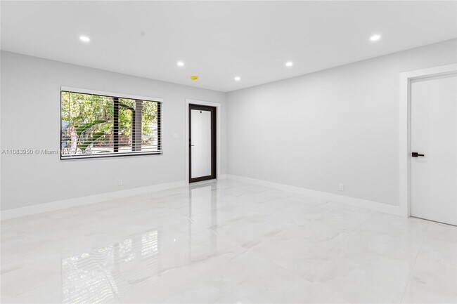Building Photo - 9080 NW 23rd St