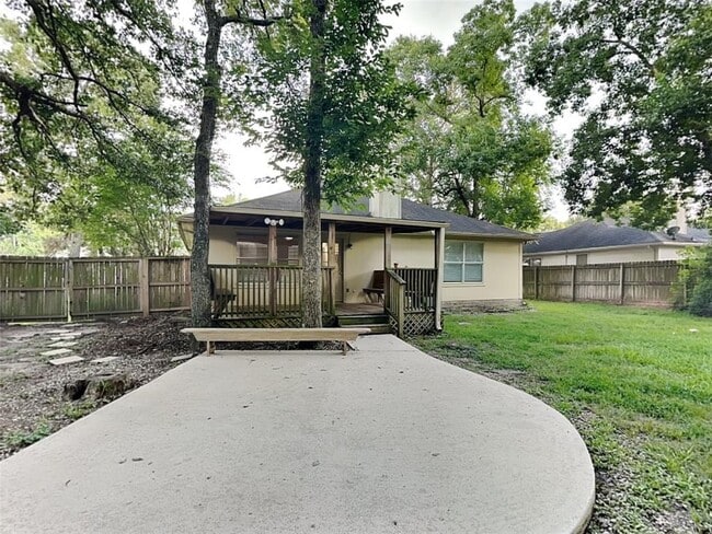 Building Photo - 7010 Grant Dr