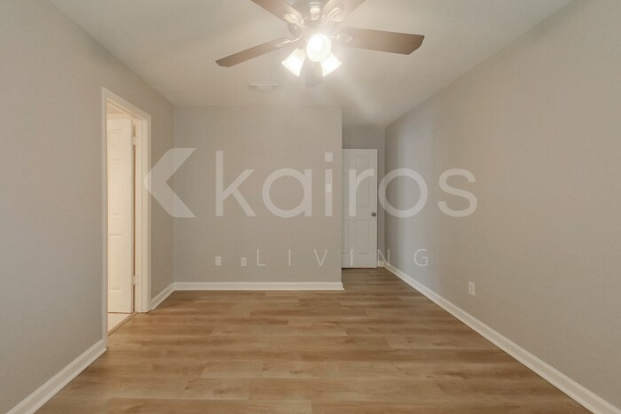 Building Photo - 4535 Sloangate Dr