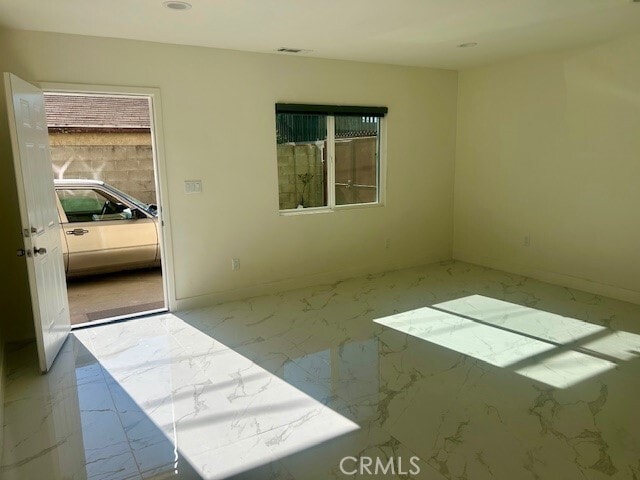 Building Photo - 5945 Riverton Ave