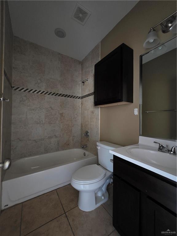 Building Photo - 2116 Garden Ridge Dr