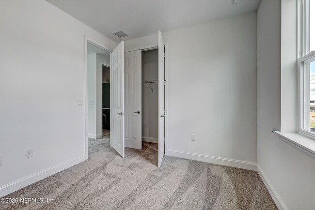 Building Photo - 357 Rum Runner Wy