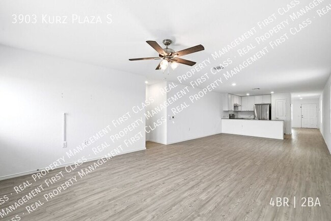 Building Photo - 3903 Kurz Plz S