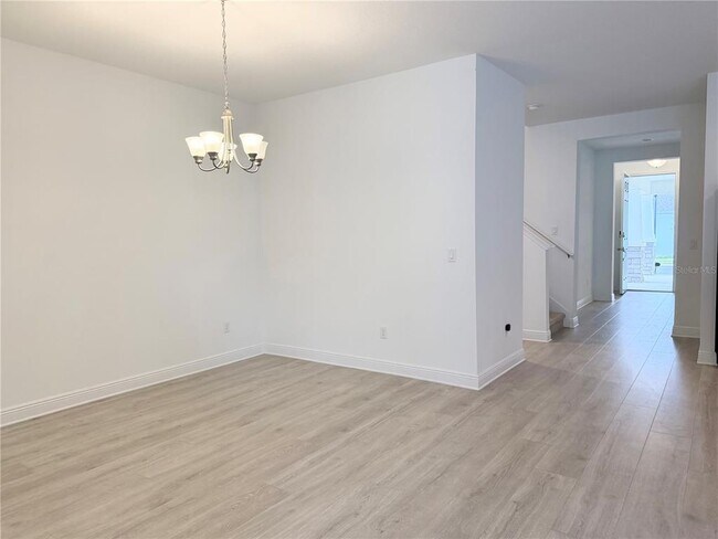 Building Photo - 15050 Lake Bessie Loop