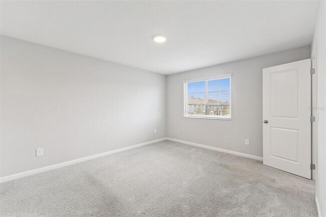 Building Photo - 212 Beautyberry Ln