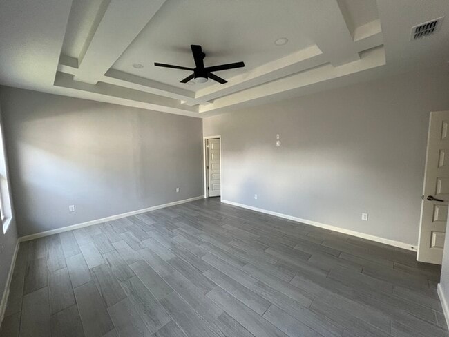 Building Photo - 1862 Castillo St