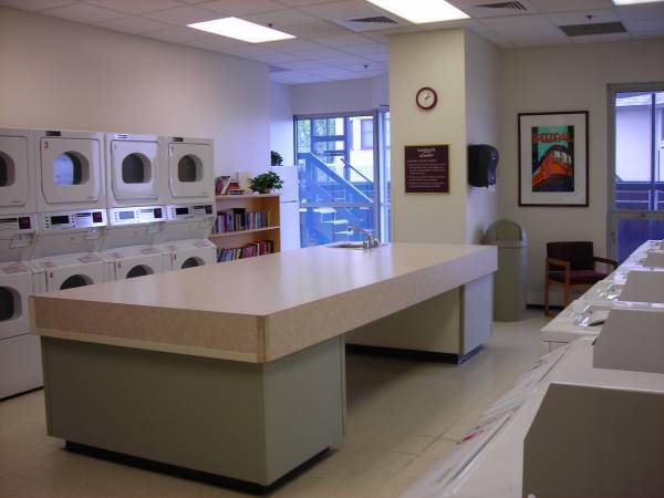 Laundry Rm for your large loads - 1660 N Prospect Ave