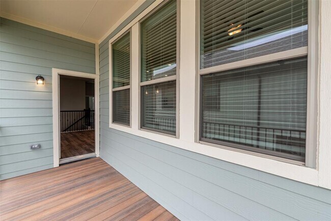Building Photo - 16211 Northern Cardinal Ln