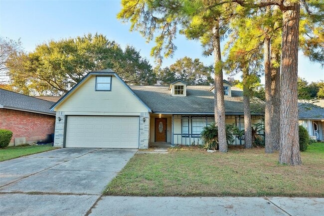Building Photo - 9130 Kirkleigh Ln
