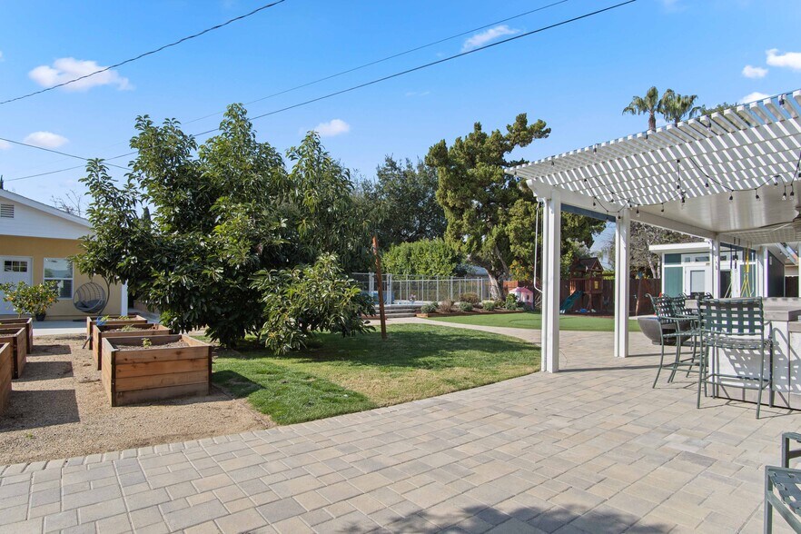 Building Photo - 6835 Aldea Ave