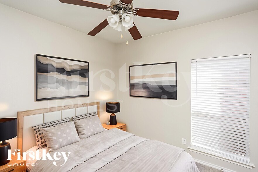 Building Photo - 6208 Charisma Ct