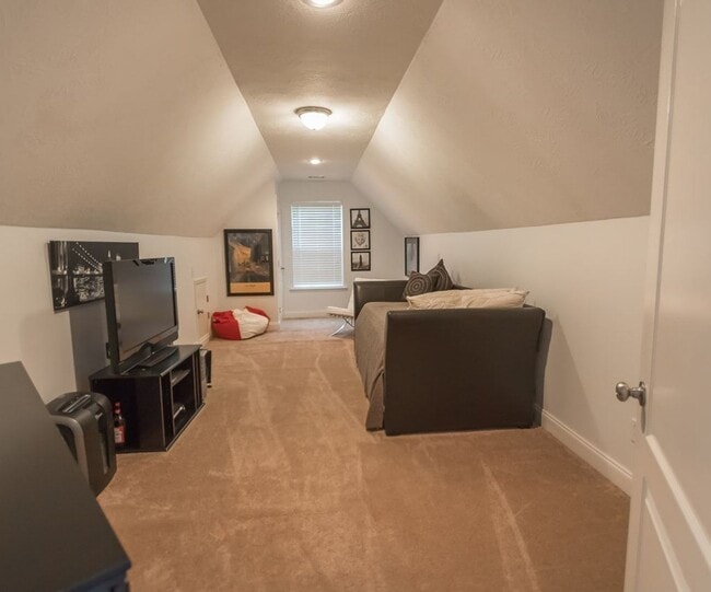 Building Photo - Beautiful Home in Evans!