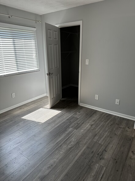 Building Photo - 172 Mallard Glen Dr