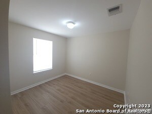 Building Photo - 10527 Hunters Pond
