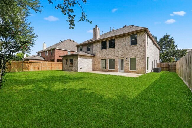 Building Photo - 3007 Eagle Lake Dr