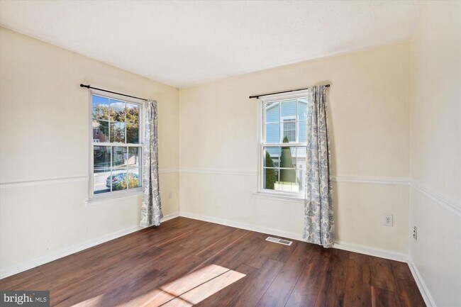 Building Photo - 6101 Hoskins Hollow Cir