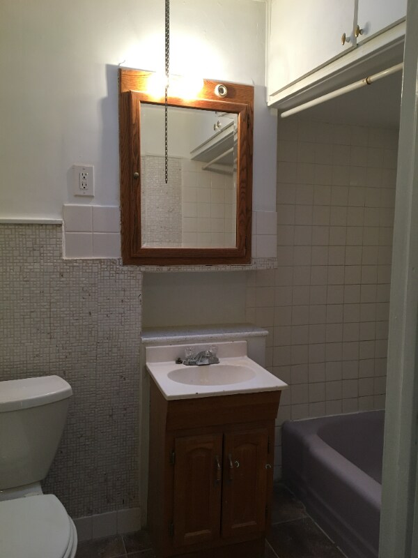 Building Photo - 4619 Kraydor St
