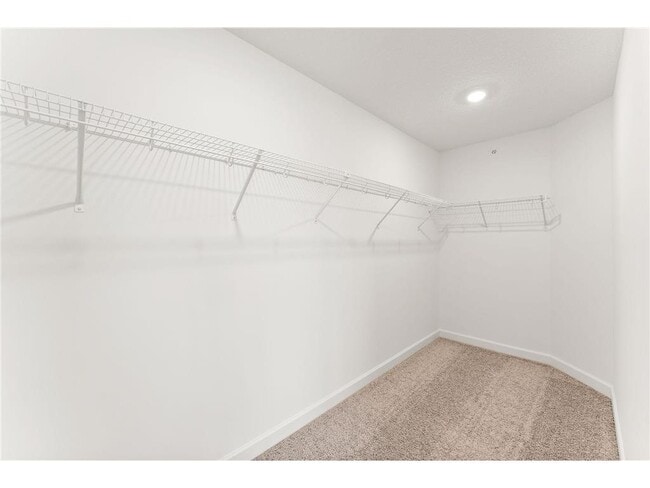 Building Photo - 2239 Tyrone Dr S